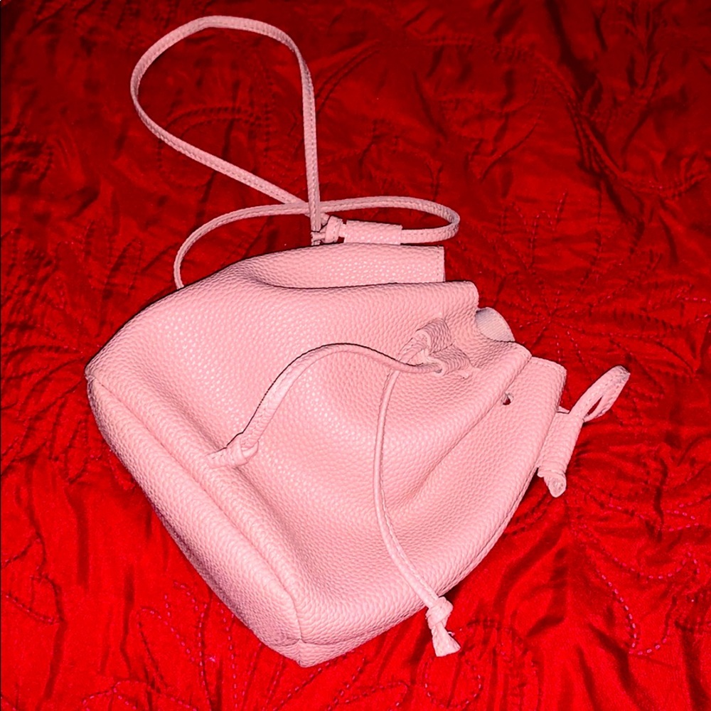 Pink leather shoulder bag